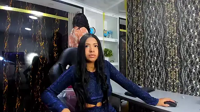 Snapshot of Lia-Anahiz chatting on March 21, 2025, 12:40 am Lia-Anahiz online show from March 21, 2025, 12:40 am