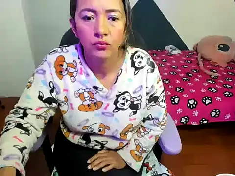 Snapshot of daleska_ayala_1 chatting on November 5, 2025, 1:03 pm daleska ayala 1 online show from November 5, 2025, 1:03 pm