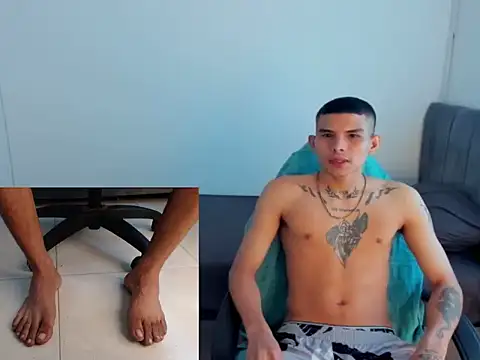 hot king20 online show from April 15, 2026, 12:21 pm