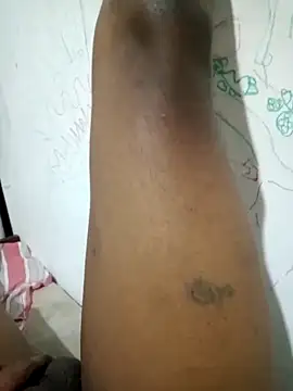 Snapshot of MoveableVerse chatting on February 1, 2026, 6:17 pm MoveableVerse online show from February 1, 2026, 6:17 pm