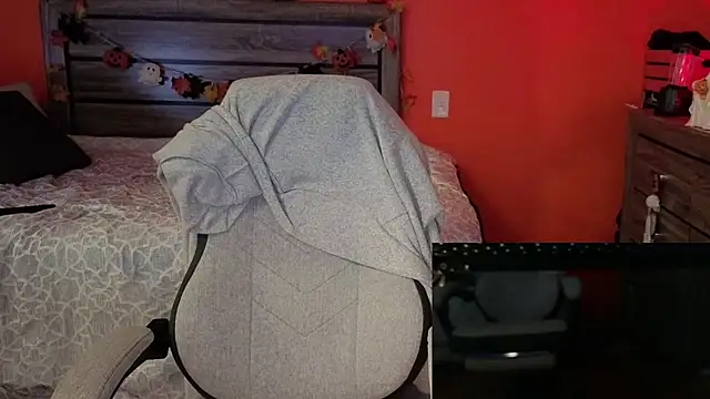 Hydro-Blastz online show from October 21, 2025, 1:16 am