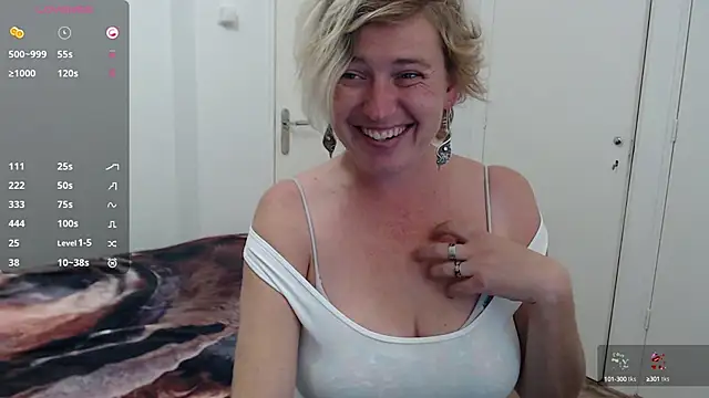 Snapshot of cumfun chatting on September 28, 2025, 1:29 pm cumfun online show from September 28, 2025, 1:29 pm