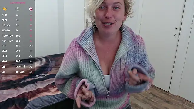 Snapshot of cumfun chatting on September 15, 2025, 7:42 am cumfun online show from September 15, 2025, 7:42 am