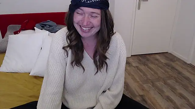 Snapshot of cumfun chatting on February 26, 2025, 8:50 am cumfun online show from February 26, 2025, 8:50 am