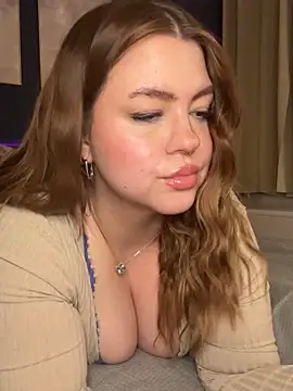 Snapshot of VictoriaLaFleur chatting on April 15, 2026, 8:31 pm VictoriaLaFleur online show from April 15, 2026, 8:31 pm