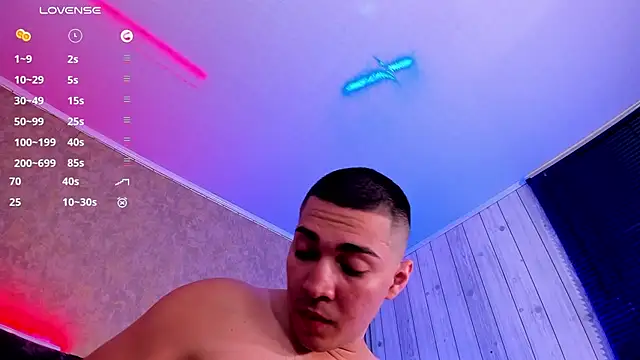 Snapshot of JUANDIAMONDS98 chatting on February 23, 2025, 4:24 pm JUANDIAMONDS98 online show from February 23, 2025, 4:24 pm