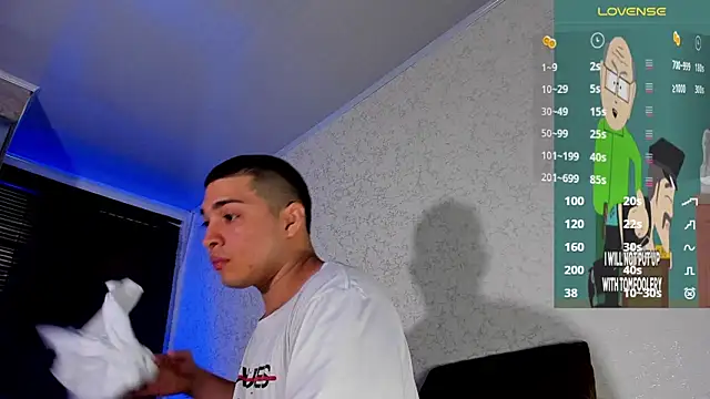 Snapshot of JUANDIAMONDS98 chatting on March 7, 2025, 1:40 pm JUANDIAMONDS98 online show from March 7, 2025, 1:40 pm