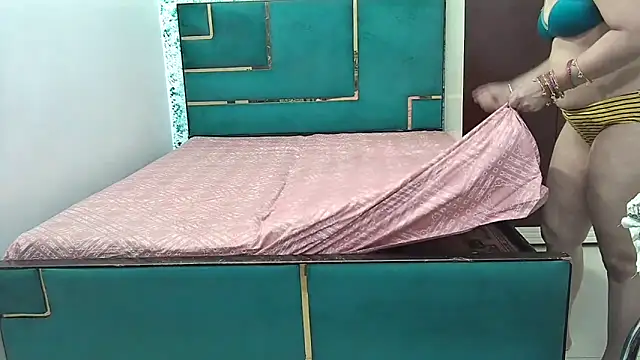 bhabhisexxy 880 online show from April 12, 2026, 4:38 am