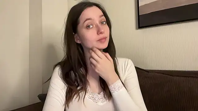 Snapshot of _liatris_ chatting on February 18, 2026, 5:53 pm liatris online show from February 18, 2026, 5:53 pm