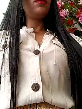 Snapshot of Astrid-- chatting on February 19, 2025, 7:59 pm Astrid-- online show from February 19, 2025, 7:59 pm
