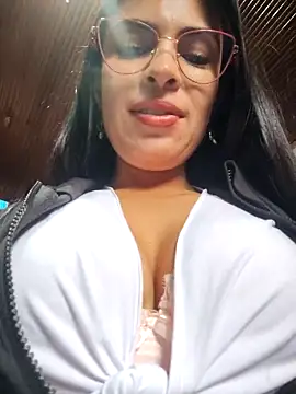 Astrid-- online show from March 11, 2026, 3:06 pm