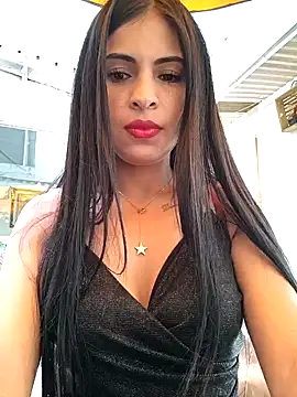 Snapshot of Astrid-- chatting on January 10, 2025, 8:04 pm Astrid-- online show from January 10, 2025, 8:04 pm