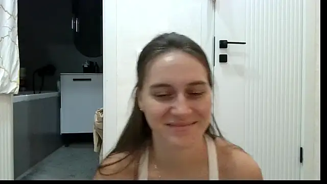 HarleyDeess online show from November 2, 2025, 2:27 am