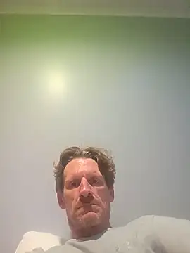 Snapshot of Travislovescum chatting on June 8, 2026, 1:55 pm Travislovescum online show from June 8, 2026, 1:55 pm