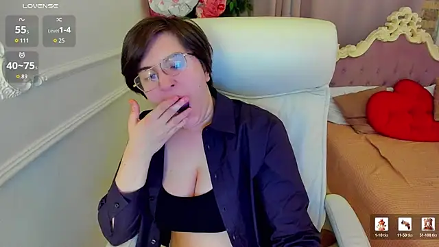 Lily Marlin online show from June 20, 2026, 2:49 am