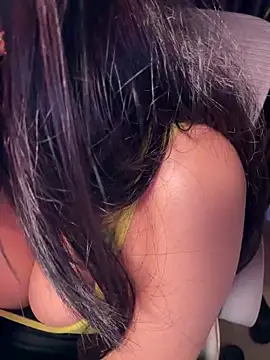 sexy-simmy online show from May 12, 2026, 9:43 pm