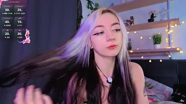 TristaRoht online show from April 12, 2026, 3:26 pm