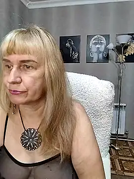 koroleva70 online show from October 29, 2025, 11:42 am