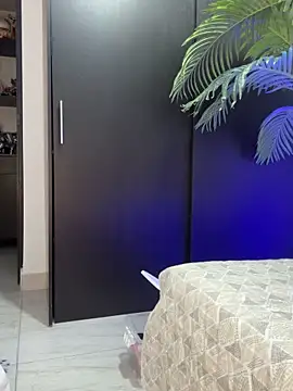 Mau White online show from January 6, 2026, 10:03 pm