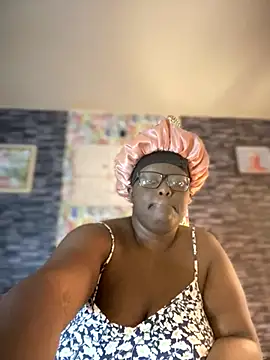 Snapshot of Yagurl__west chatting on November 23, 2025, 4:55 am Yagurl west online show from November 23, 2025, 4:55 am