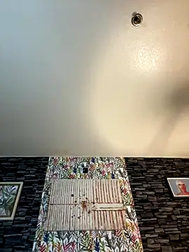 Snapshot of Yagurl__west chatting on November 24, 2025, 1:27 am Yagurl west online show from November 24, 2025, 1:27 am