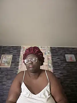 Snapshot of Yagurl__west chatting on November 11, 2025, 6:52 am Yagurl west online show from November 11, 2025, 6:52 am