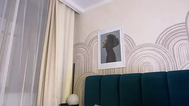 viviann evans online show from March 20, 2026, 1:06 am