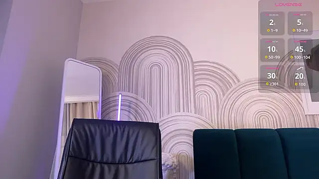 viviann evans online show from March 23, 2026, 2:22 am