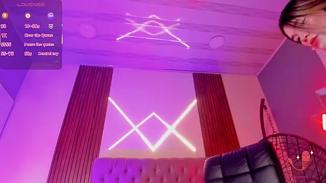 sweetlolihot  online show from February 5, 2026, 7:48 am