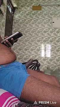 rooster6 online show from April 6, 2026, 5:52 am