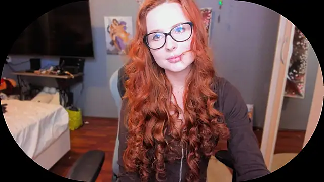 Snapshot of KlementinaBbG chatting on March 2, 2025, 8:46 pm KlementinaBbG online show from March 2, 2025, 8:46 pm