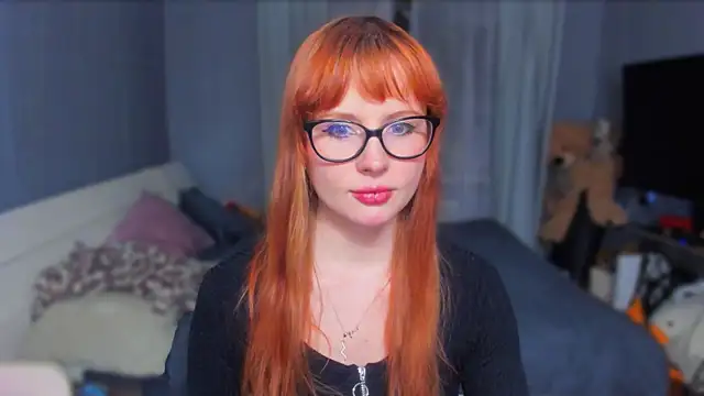 Snapshot of KlementinaBbG chatting on November 6, 2025, 8:13 pm KlementinaBbG online show from November 6, 2025, 8:13 pm