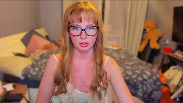 Snapshot of KlementinaBbG chatting on September 24, 2025, 8:48 pm KlementinaBbG online show from September 24, 2025, 8:48 pm