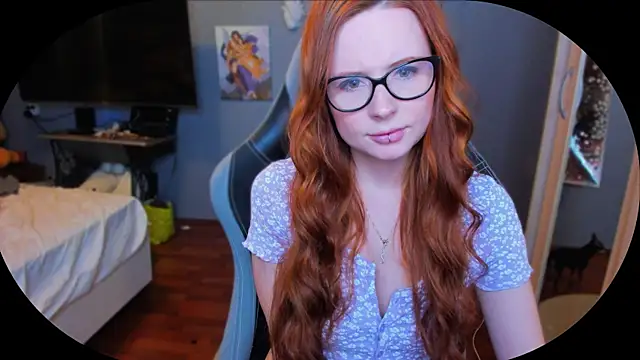 Snapshot of KlementinaBbG chatting on March 9, 2025, 7:26 pm KlementinaBbG online show from March 9, 2025, 7:26 pm