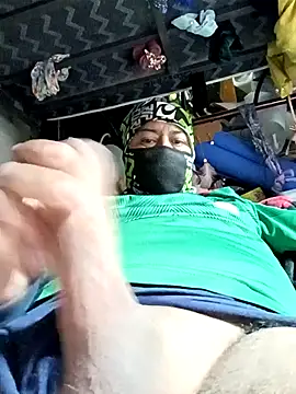 Rayito6969xh online show from November 11, 2025, 4:24 pm