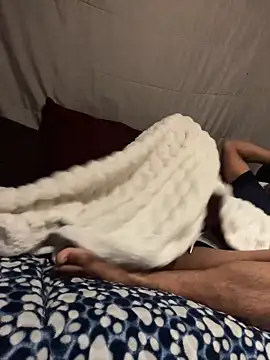 hotkevin11 online show from February 25, 2026, 8:25 am