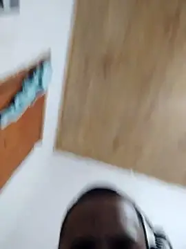 olvis m online show from March 14, 2026, 11:22 pm