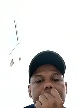 Snapshot of Mailsonp chatting on February 11, 2026, 4:51 pm Mailsonp online show from February 11, 2026, 4:51 pm