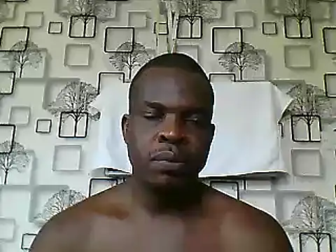 Snapshot of Chumba_001 chatting on February 5, 2025, 7:18 am Chumba 001 online show from February 5, 2025, 7:18 am
