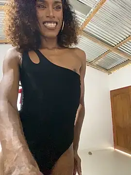 lau sil online show from December 2, 2025, 10:00 pm