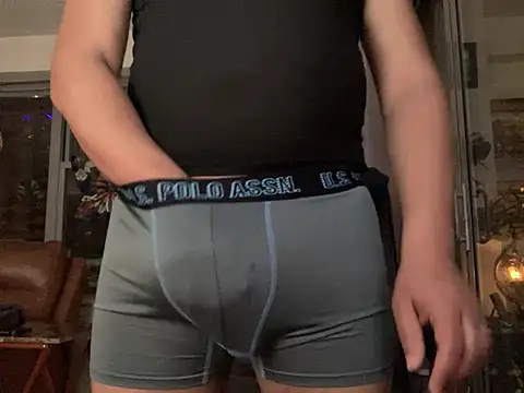 Snapshot of ThickDick_Daddy chatting on February 27, 2025, 6:35 am ThickDick Daddy online show from February 27, 2025, 6:35 am