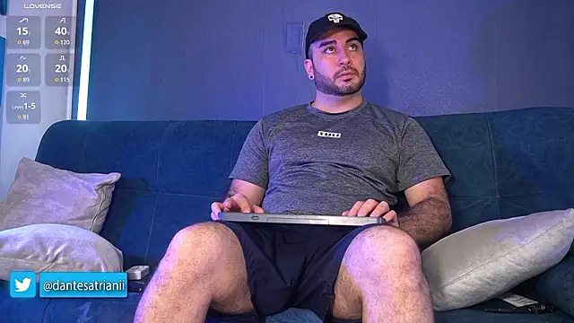 Snapshot of dantesatrianii chatting on February 25, 2026, 2:56 am dantesatrianii online show from February 25, 2026, 2:56 am