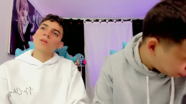Snapshot of jake_and_joaquin chatting on December 1, 2024, 11:31 pm jake and joaquin online show from December 1, 2024, 11:31 pm