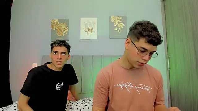 Snapshot of jake_and_joaquin chatting on March 2, 2025, 1:37 am jake and joaquin online show from March 2, 2025, 1:37 am