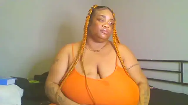 NaughtyHottieBBW online show from June 14, 2026, 2:08 am