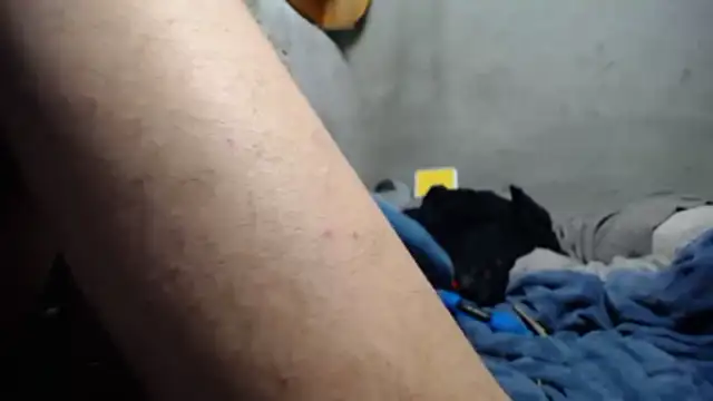 hugdick1977 online show from February 27, 2026, 5:07 am