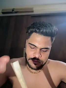 Snapshot of Sexclub69@xh chatting on March 20, 2026, 9:32 am Sexclub69xh online show from March 20, 2026, 9:32 am