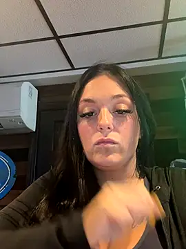 Snapshot of Chloexx69 chatting on November 3, 2025, 5:16 pm Chloexx69 online show from November 3, 2025, 5:16 pm