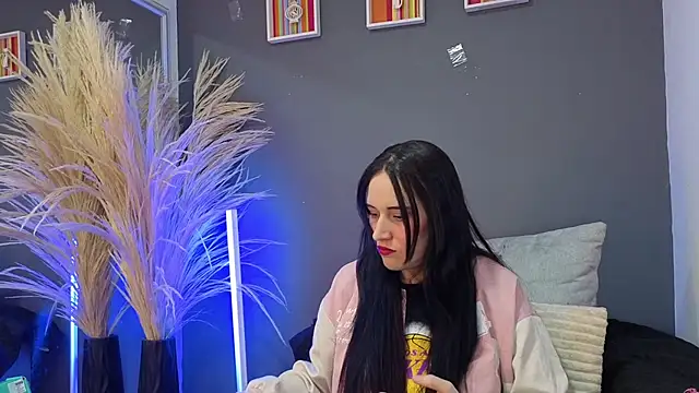 Snapshot of nadescomthxx chatting on November 21, 2025, 7:02 pm nadescomthxx online show from November 21, 2025, 7:02 pm