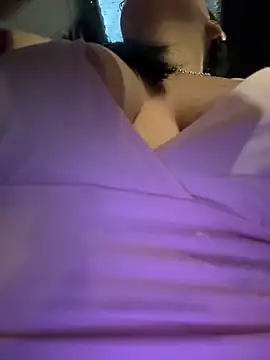 Snapshot of my-kitty chatting on November 17, 2025, 3:54 am my-kitty online show from November 17, 2025, 3:54 am